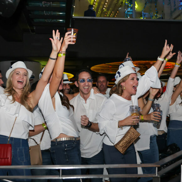 Fiesta de Exalumnos – 40 años de AIP