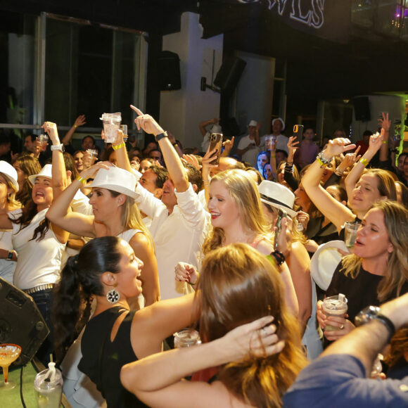 Fiesta de Exalumnos – 40 años de AIP