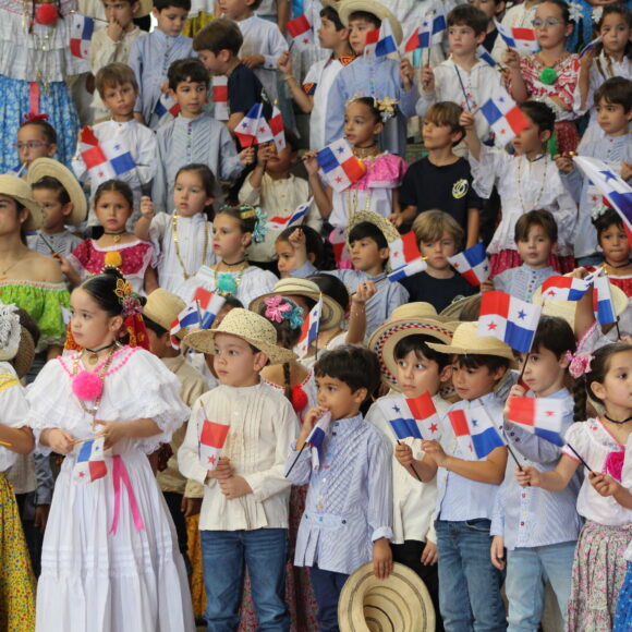 Celebración del Mes de la Patria